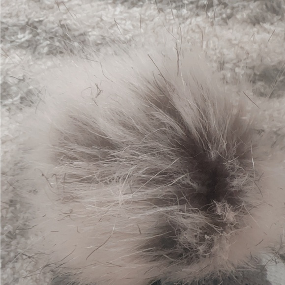 Camo Royalty Hat - Picture 3 of 4